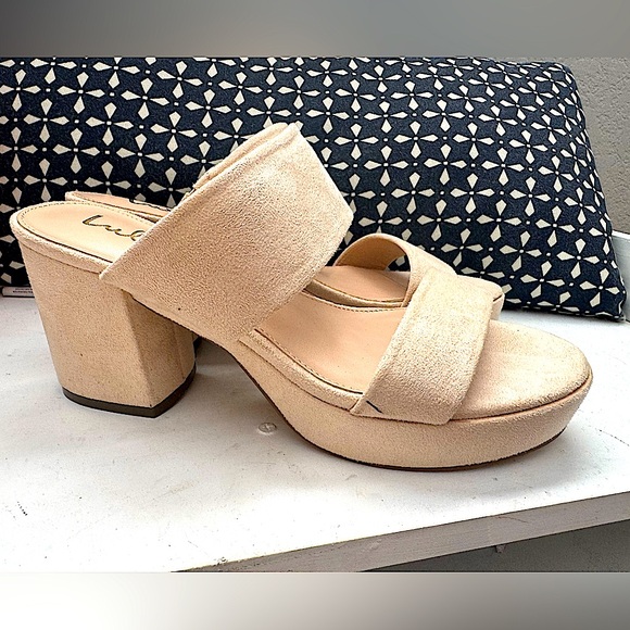 Blush/CREAM  Faux suede block heel pumps lulus 8 - Picture 1 of 8